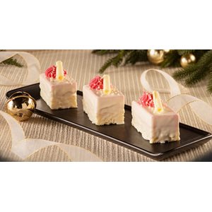 00876 White Chocolate & Cranberry Mini Bar Cake 25 / 60g